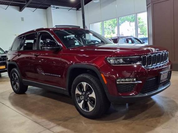JEEP GRAND CHEROKEE 2023 1C4RJYB66PC665417 image